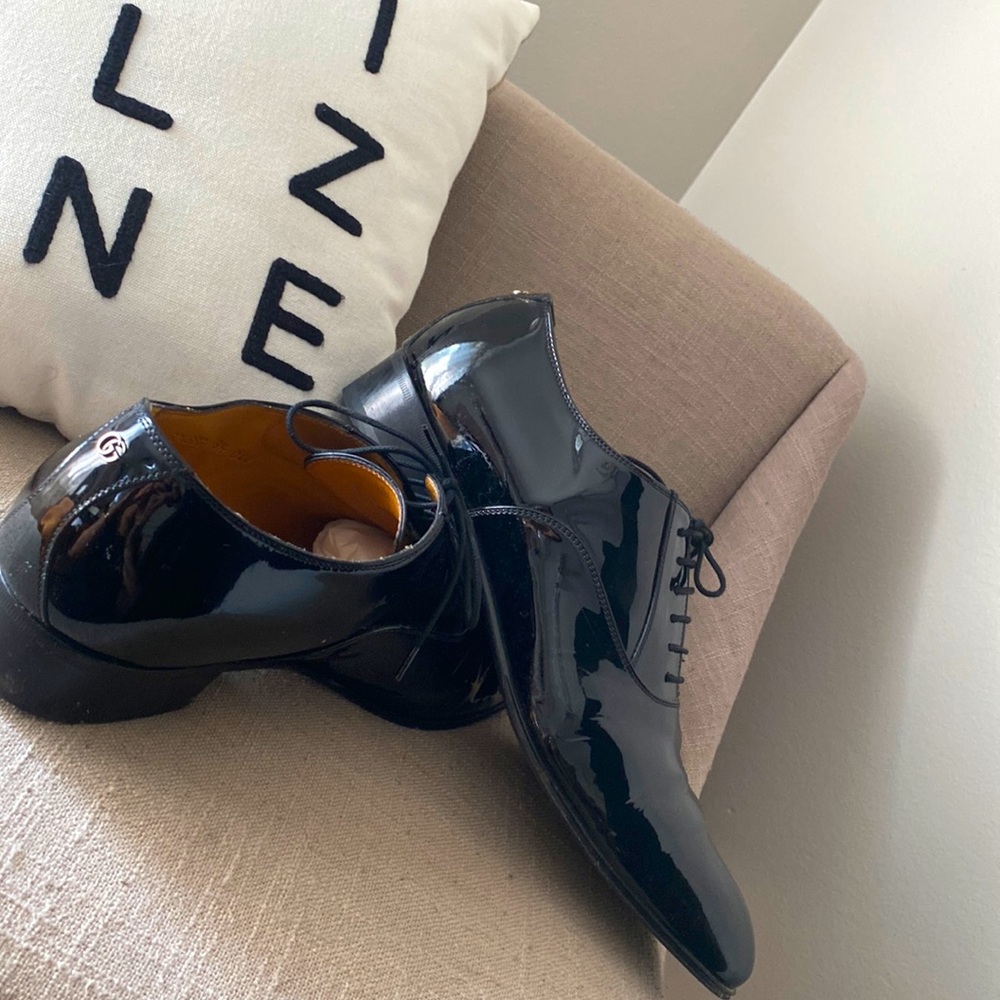 Black Man Gucci Dress Shoes